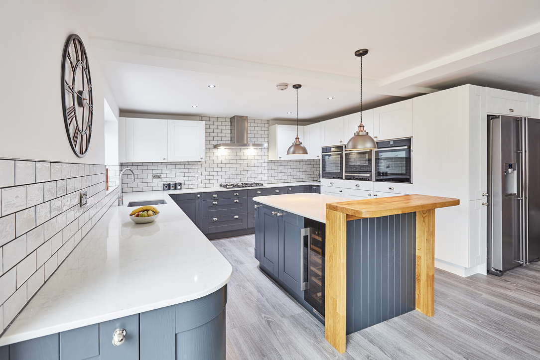 Oak breakfast bar