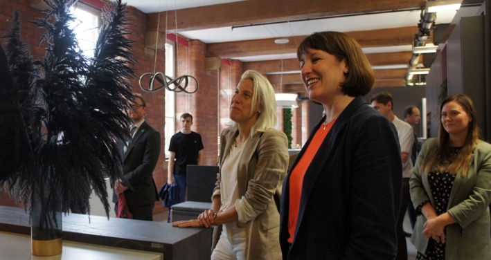 MP Rachel Reeves showroom visit
