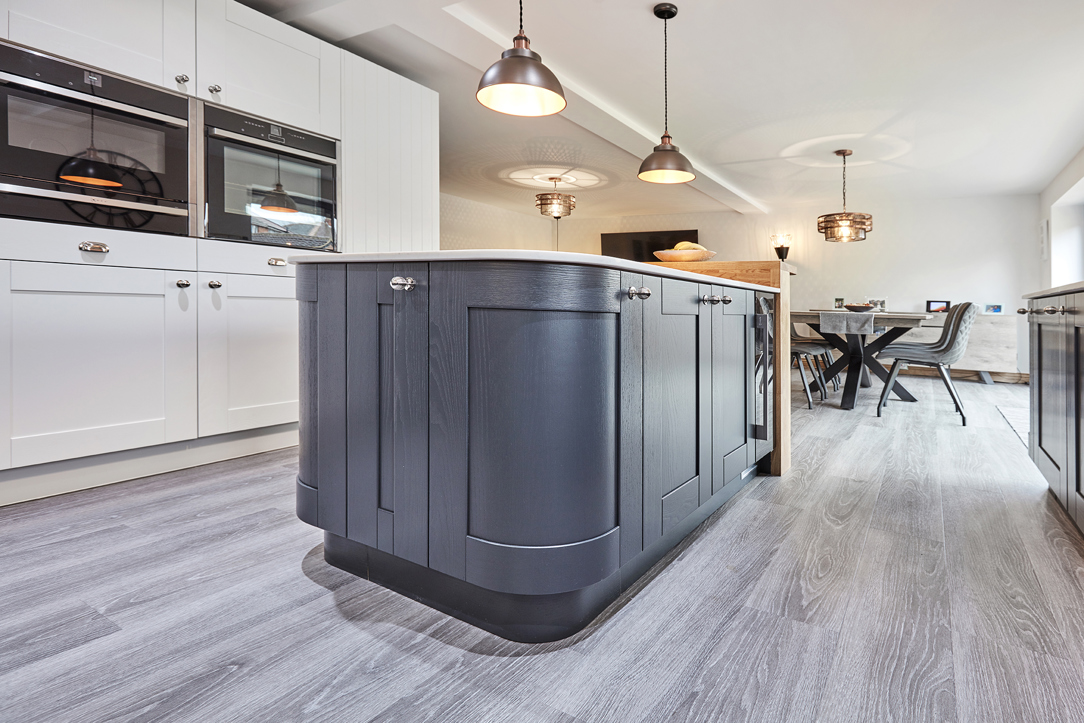 curved shaker kitchen island